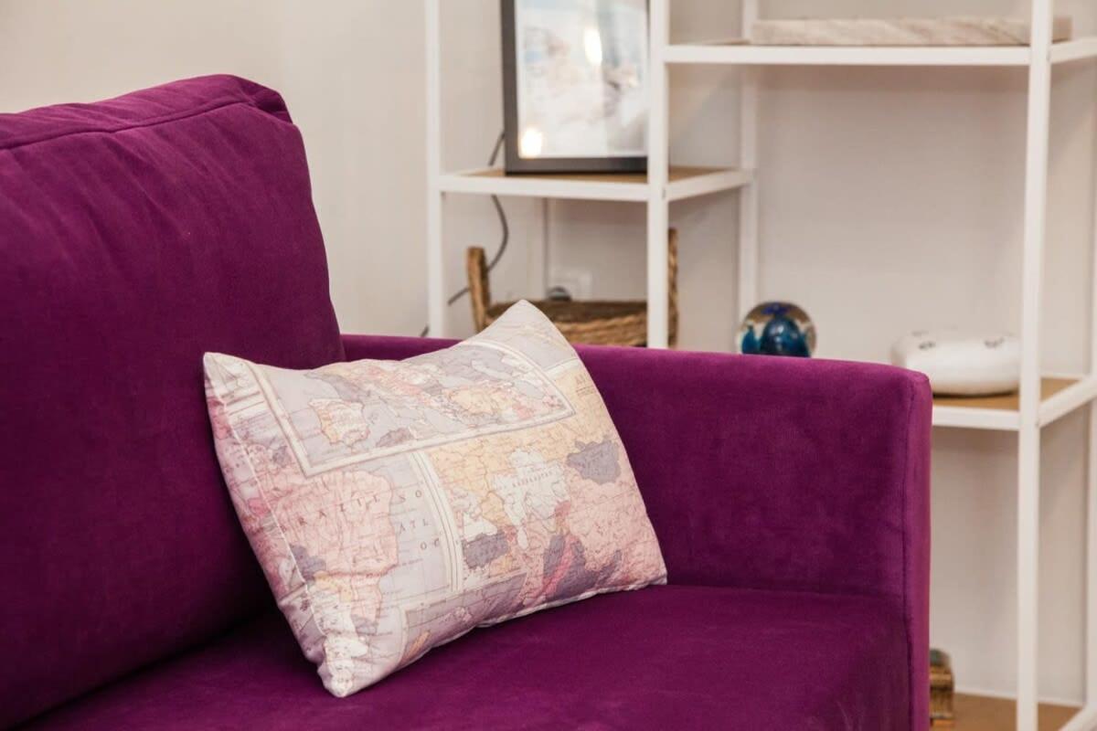 Contemporary Stylish Apartment Located Near Metaxourgeio Area Atene Esterno foto